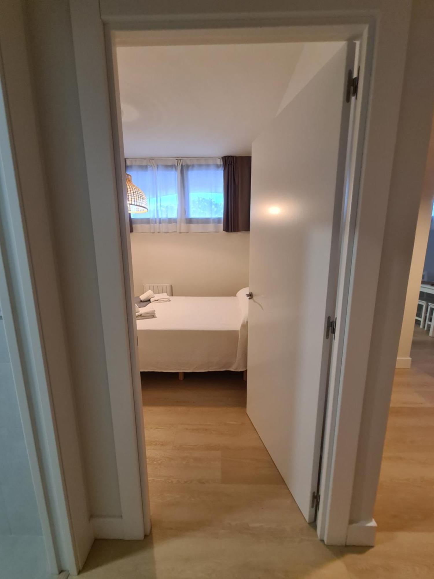 Apartamentos Costa Meron Сан-Висенте-де-ла-Баркера Экстерьер фото